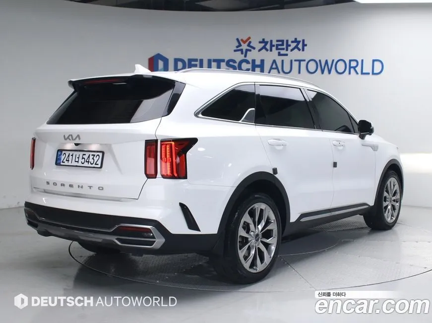 Kia Sorento — фото 7