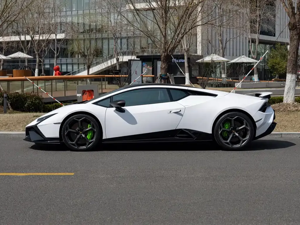 Lamborghini Huracan — фото 9