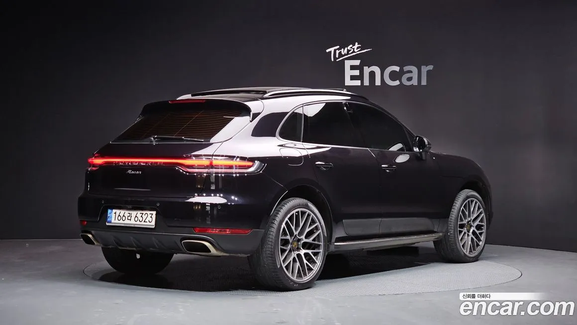Porsche Macan — фото 4
