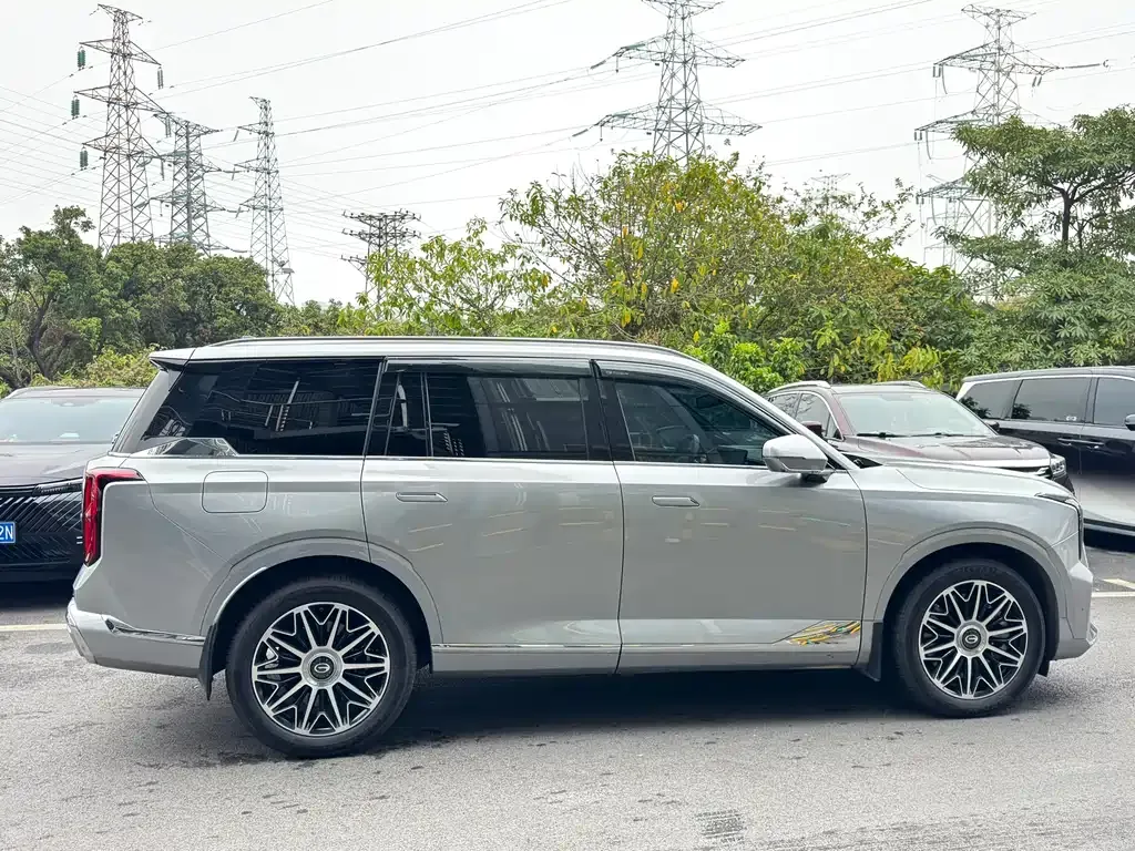 GAC Motor Trumpchi ES9 — фото 7