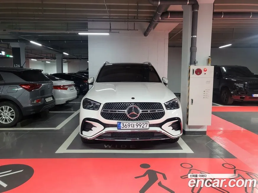 Mercedes-Benz GLE-Class — фото 1