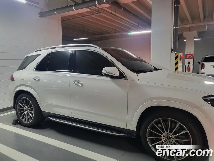 Mercedes-Benz GLE-Class — фото 4
