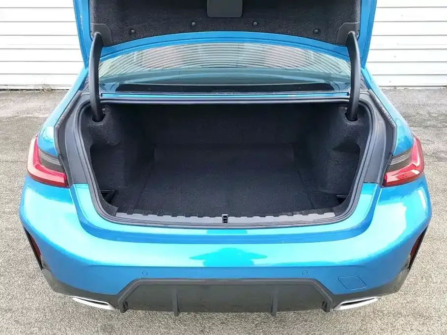 BMW 3 Series — фото 10
