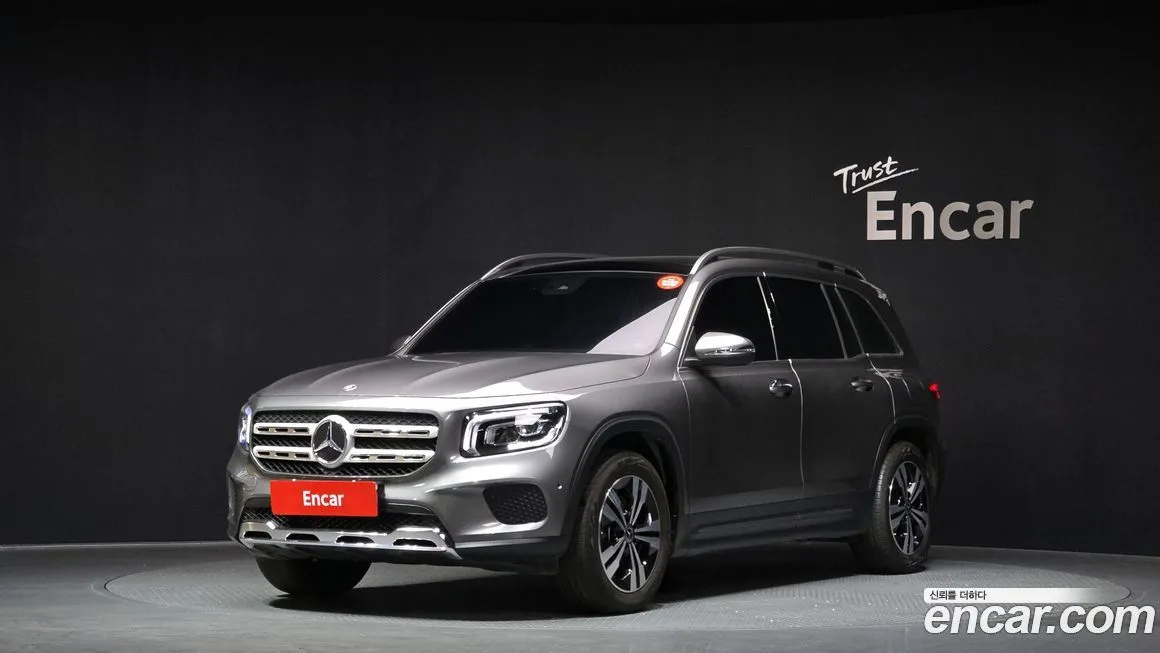 Mercedes-Benz GLB-Class — фото 1