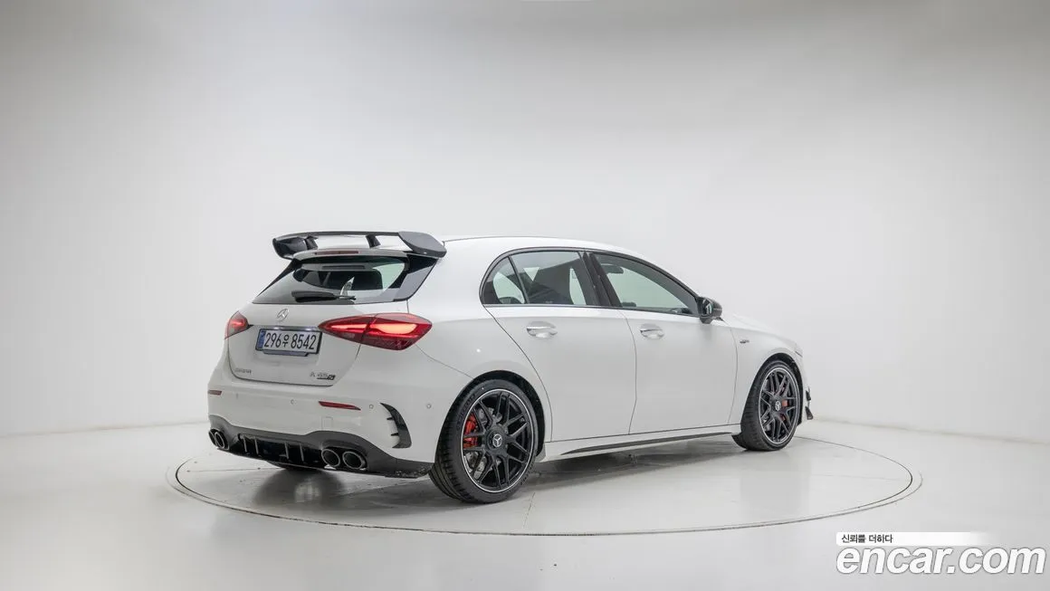 Mercedes-Benz A-Class — фото 4