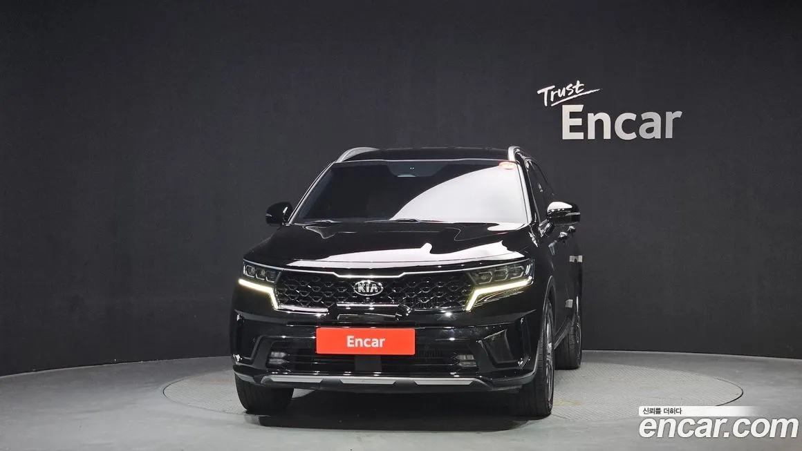 Kia Sorento — фото 3