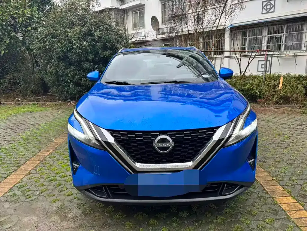 Nissan Qashqai — фото 10