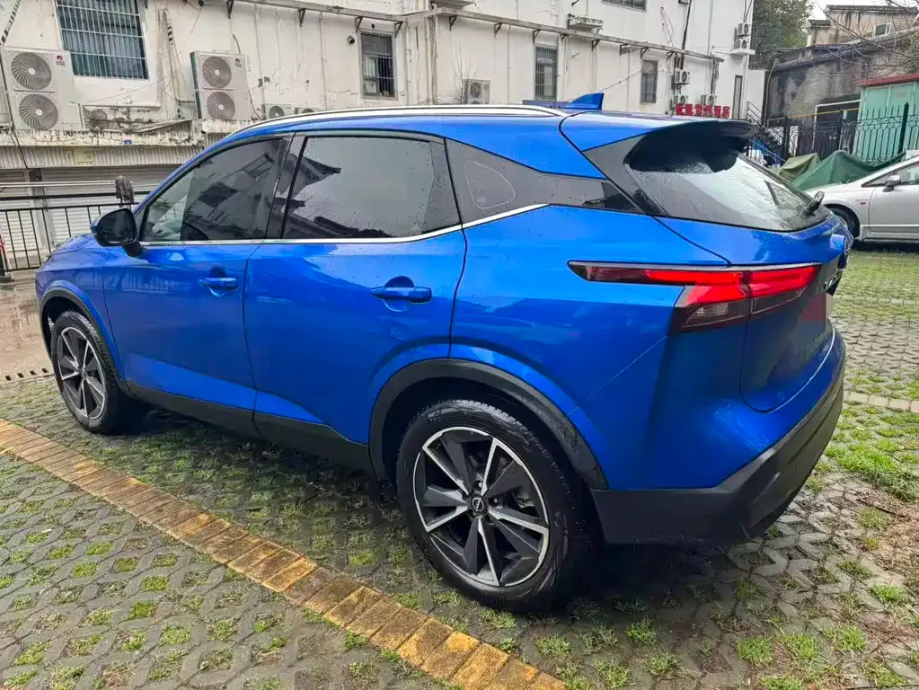 Nissan Qashqai — фото 3