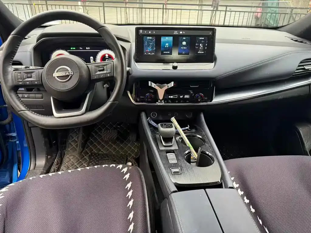 Nissan Qashqai — фото 5