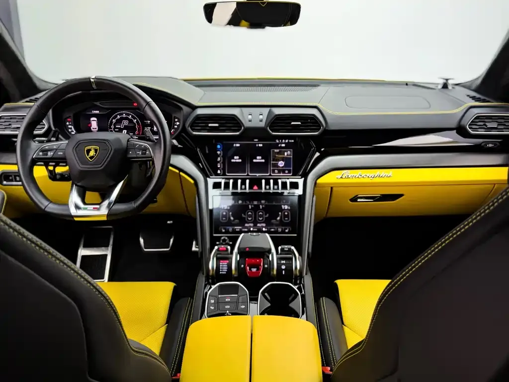 Lamborghini Urus — фото 6