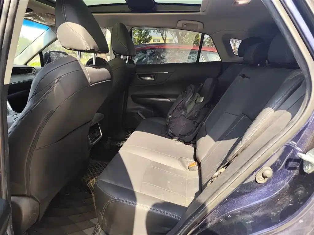Toyota Harrier — фото 8