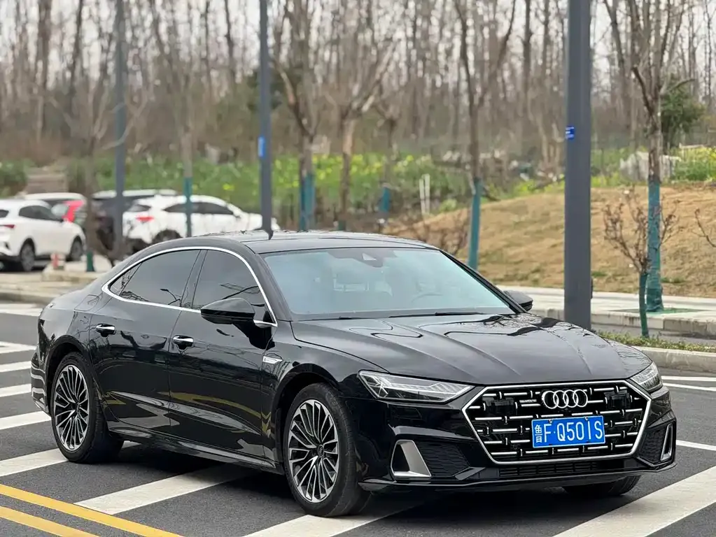 Audi A7L — фото 3
