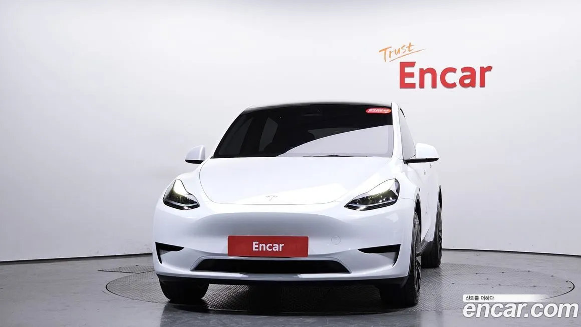 Tesla Model Y — фото 4