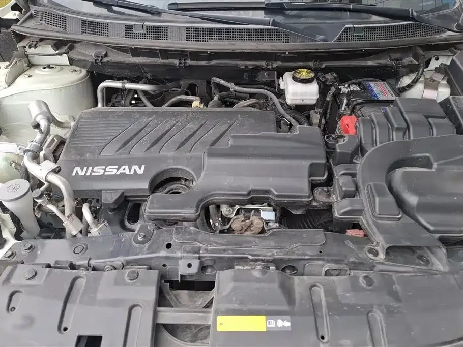 Nissan Qashqai — фото 10