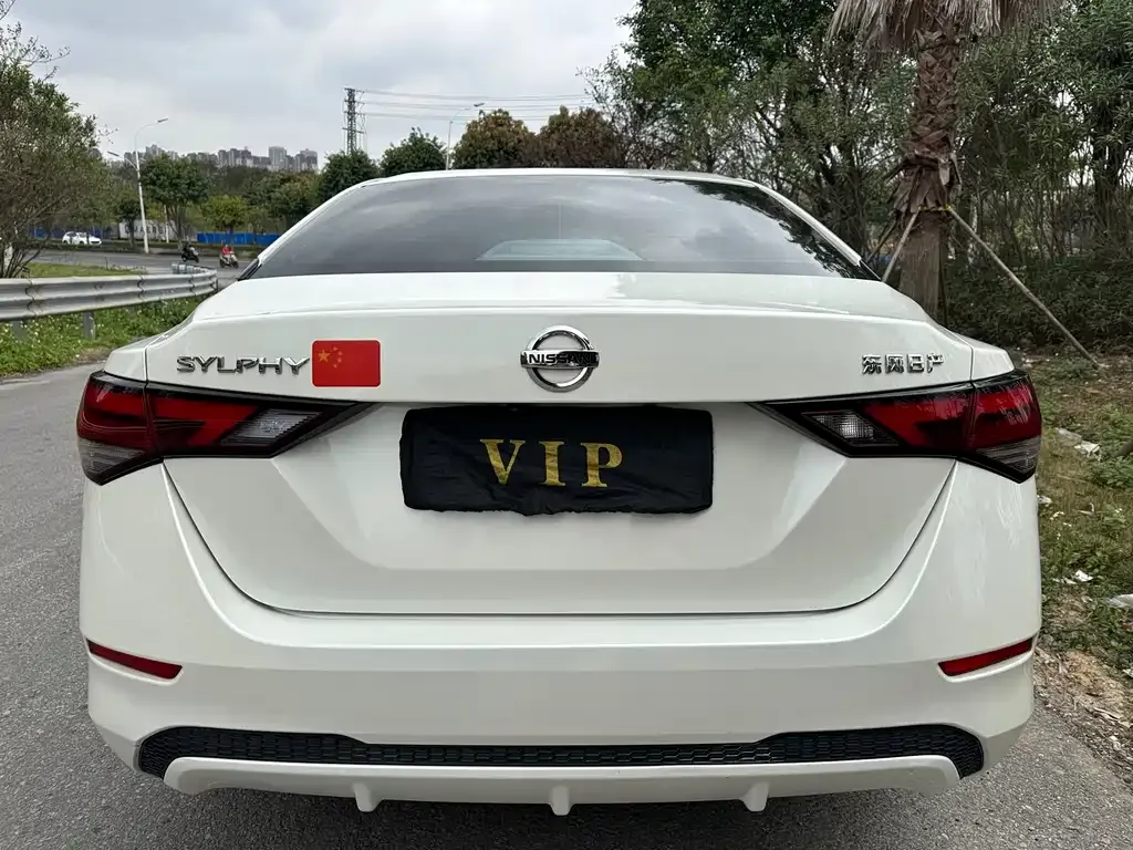 Nissan Sylphy — фото 3
