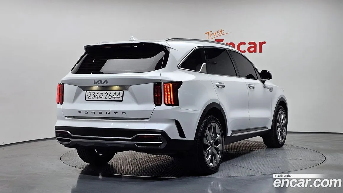Kia Sorento — фото 3