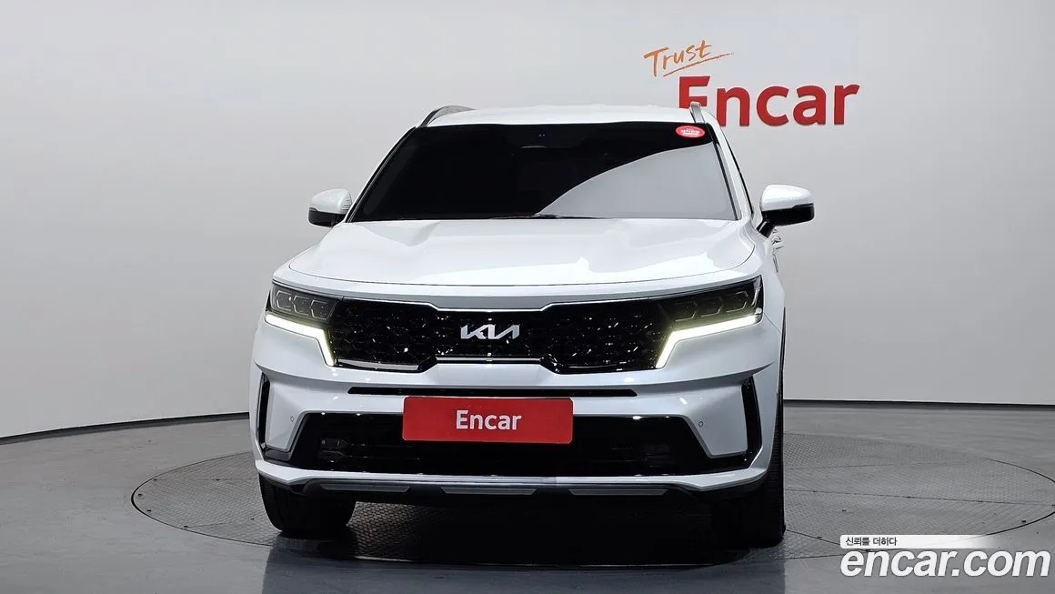 Kia Sorento — фото 6