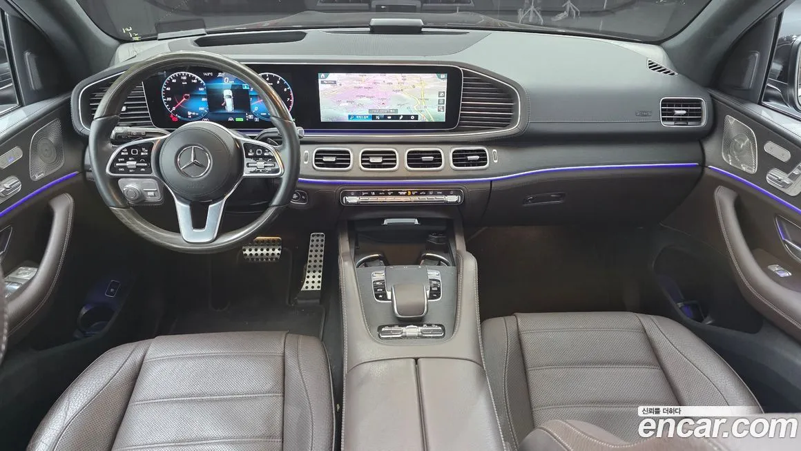 Mercedes-Benz GLS-Class — фото 7