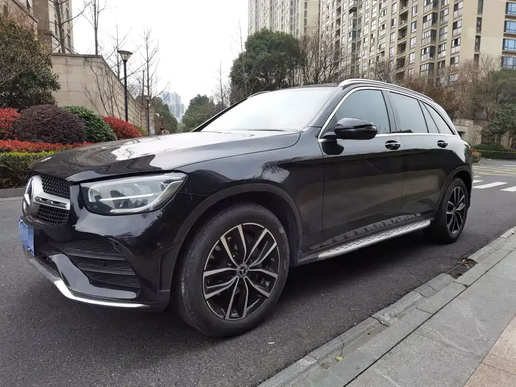 Mercedes-Benz GLC — фото 1