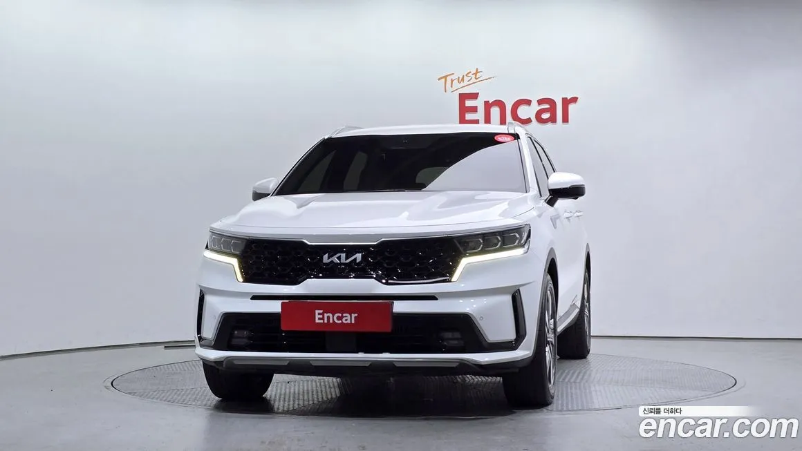 Kia Sorento — фото 5