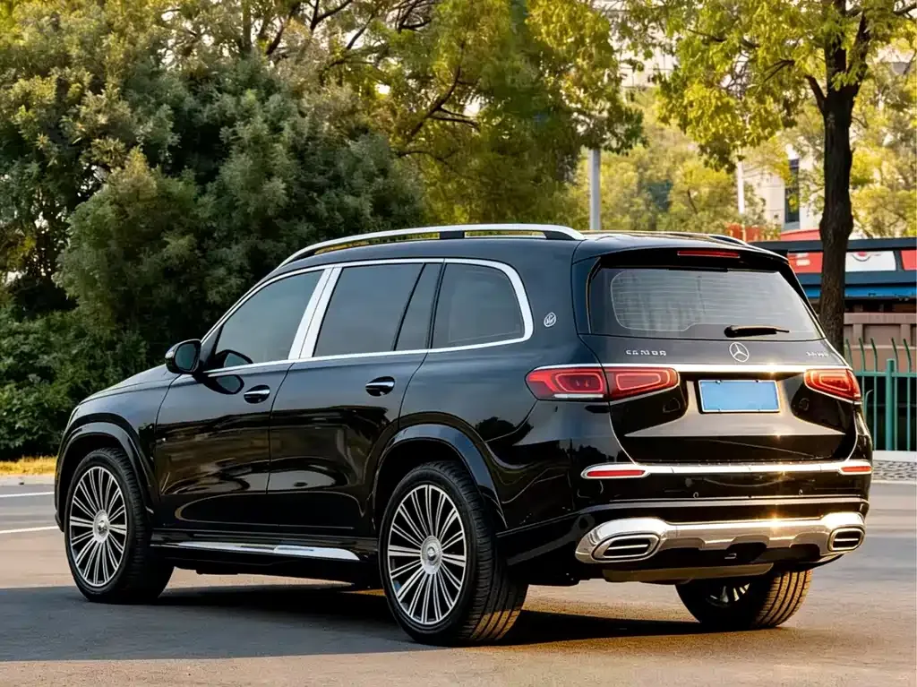 Mercedes-Benz GLS — фото 6