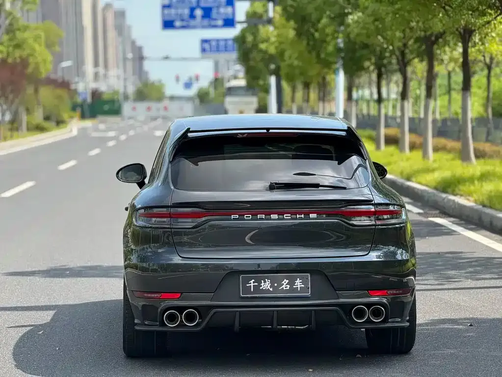 Porsche Macan — фото 6
