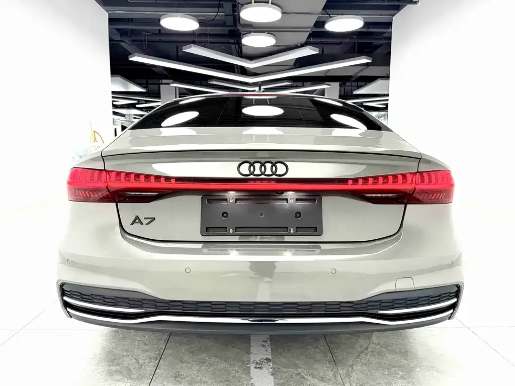 Audi A7 — фото 3
