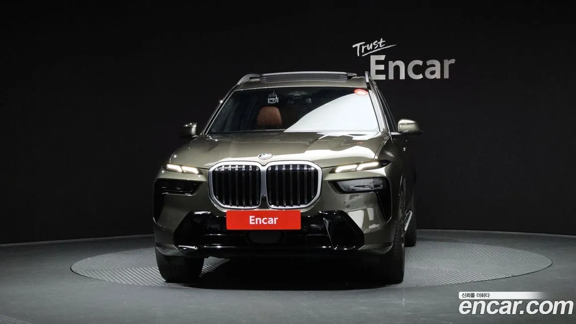 BMW X7 — фото 4