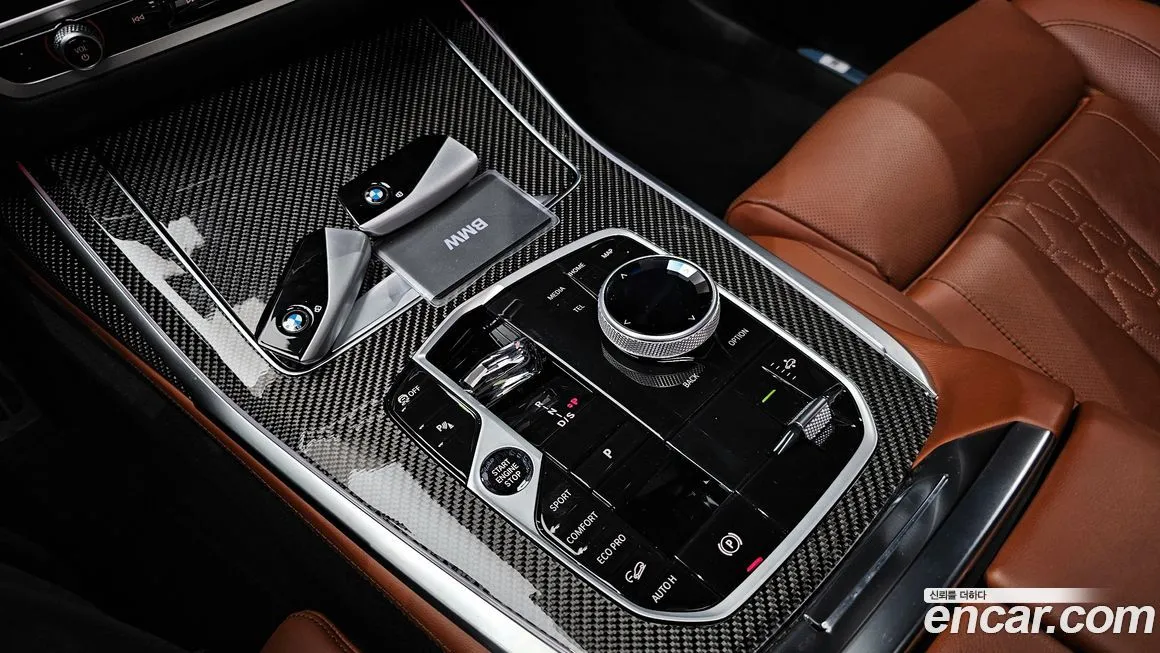 BMW X7 — фото 9