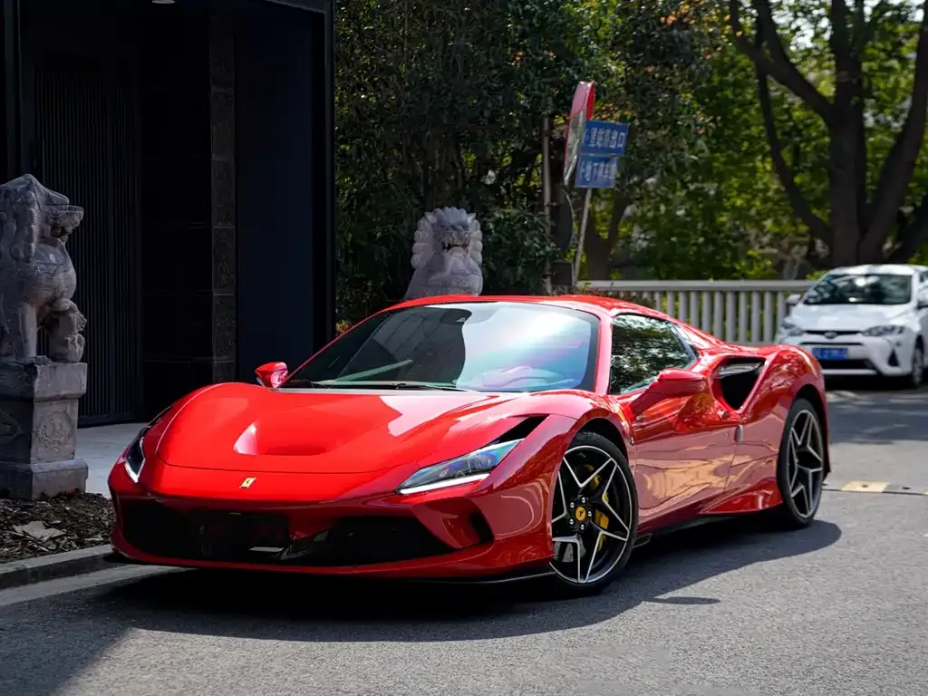 Ferrari F8 — фото 8