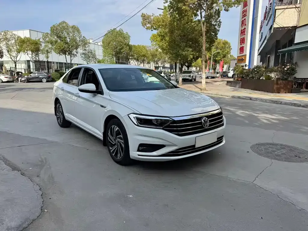 Volkswagen Sagitar — фото 9