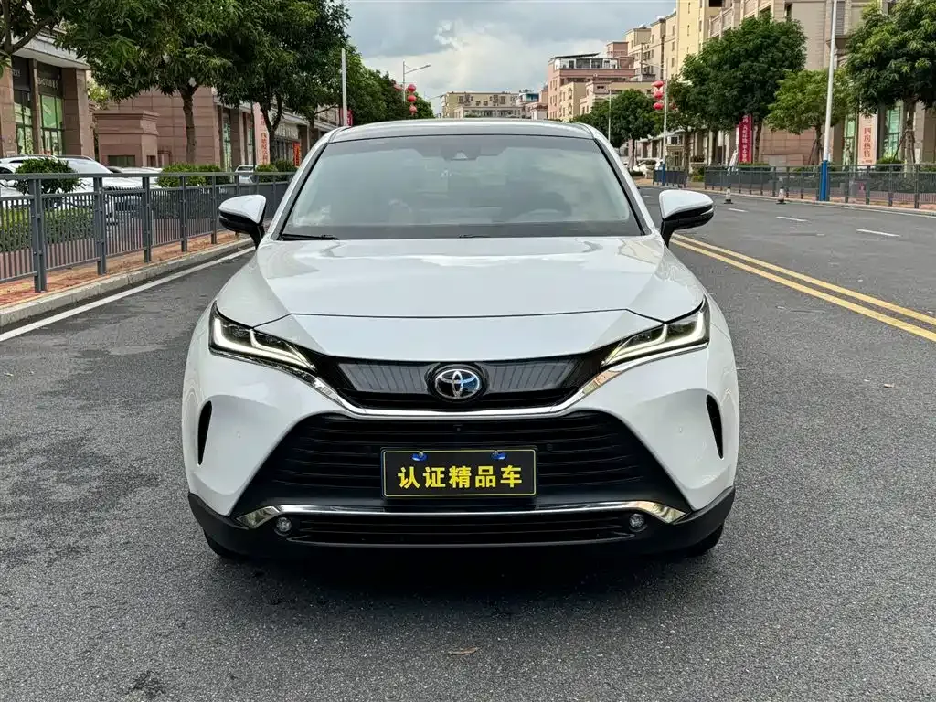 Toyota Harrier — фото 5