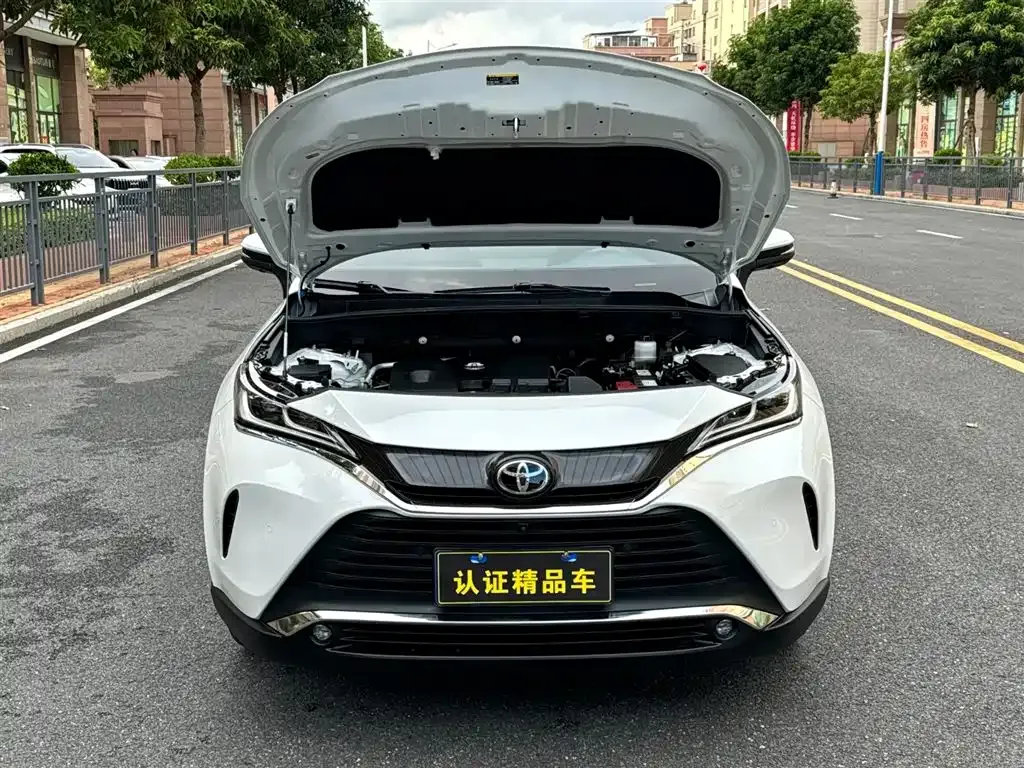 Toyota Harrier — фото 7
