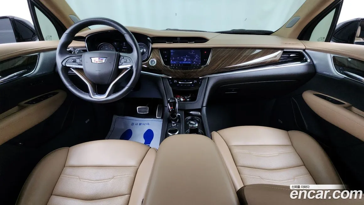 Cadillac XT6 — фото 6