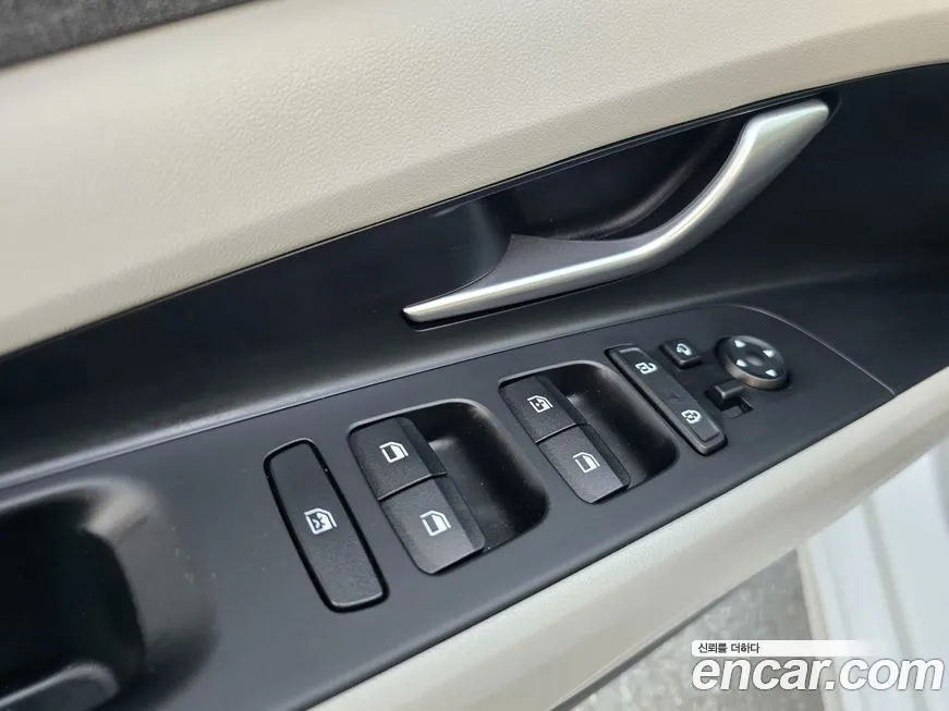 Hyundai AVANTE — фото 2