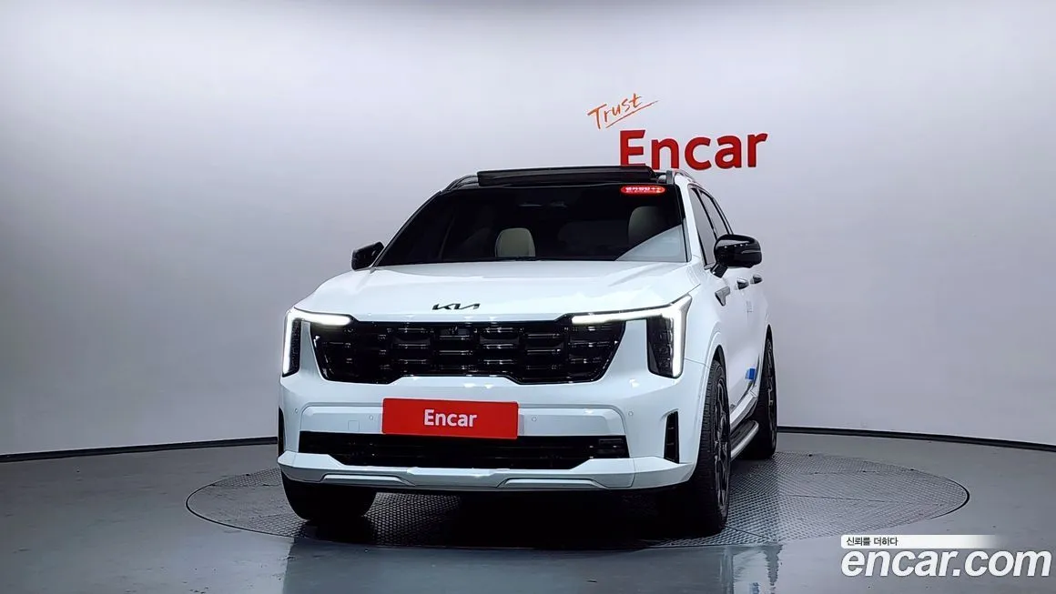 Kia Sorento — фото 9