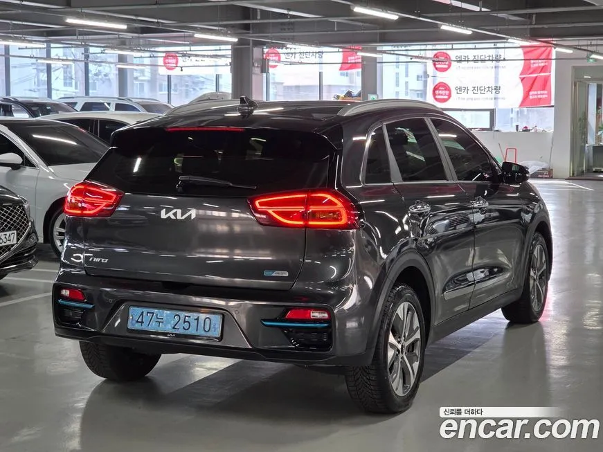 Kia Niro — фото 5