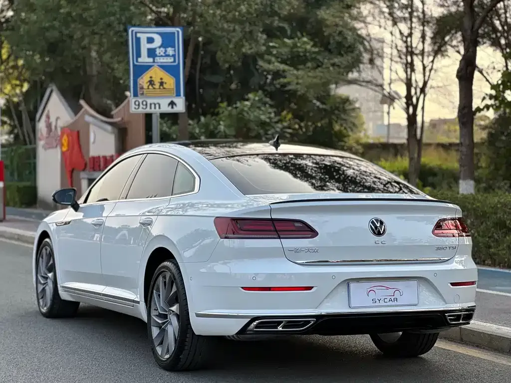 Volkswagen CC — фото 4
