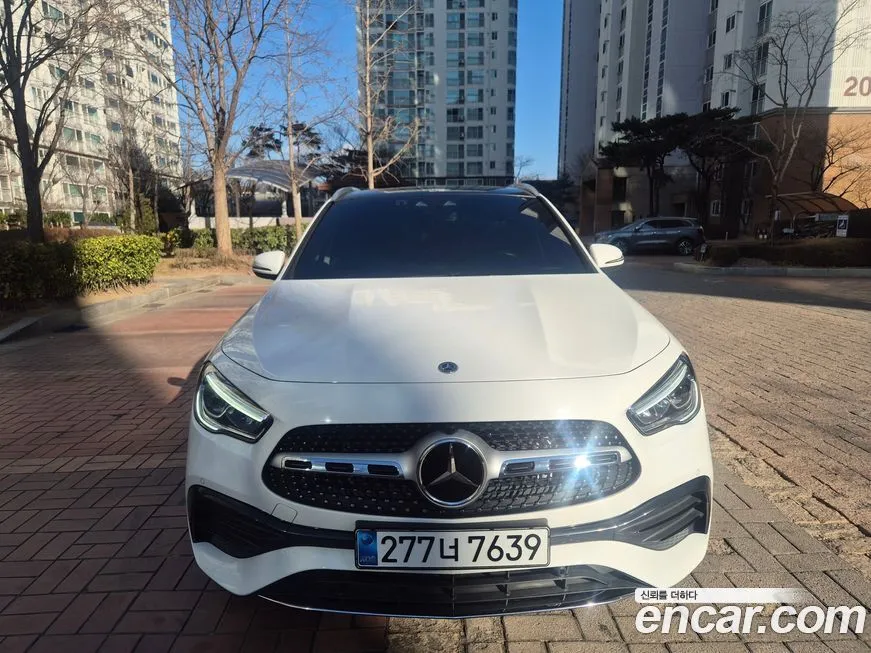 Mercedes-Benz GLA-Class — фото 1