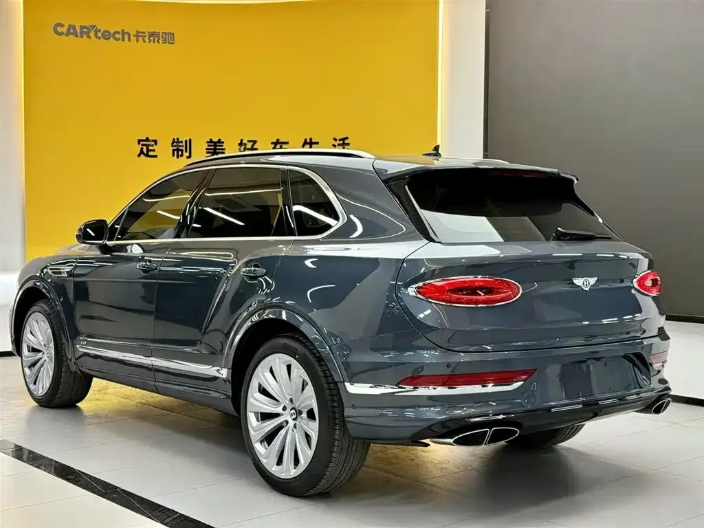 Bentley Bentayga — фото 5