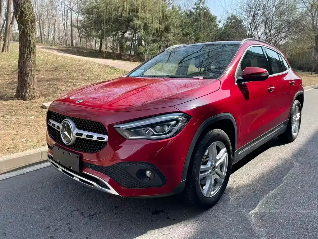 Mercedes-Benz GLA — фото 9