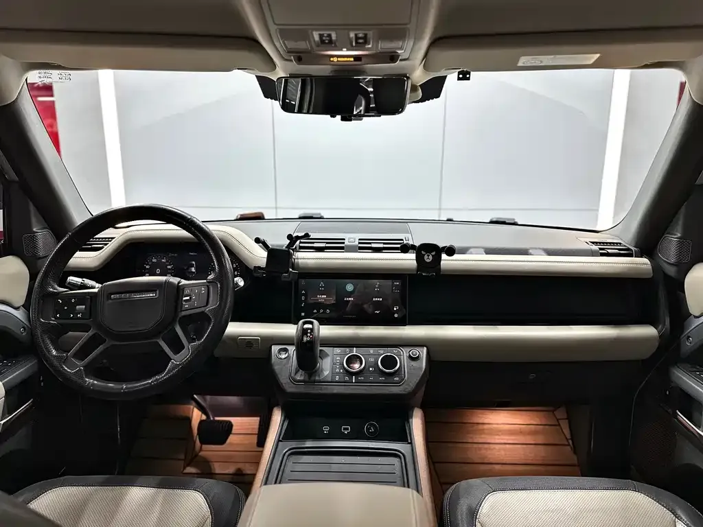Land Rover Defender — фото 5