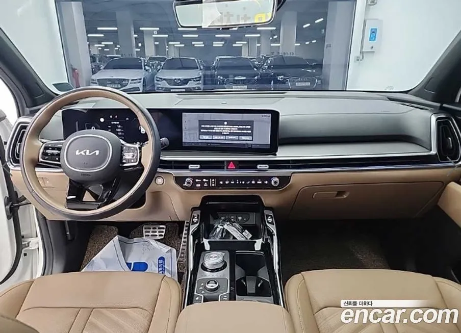 Kia Sorento — фото 5