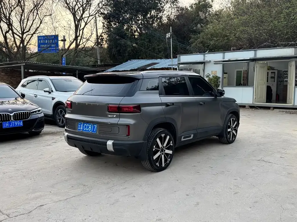 Geely Icon — фото 7