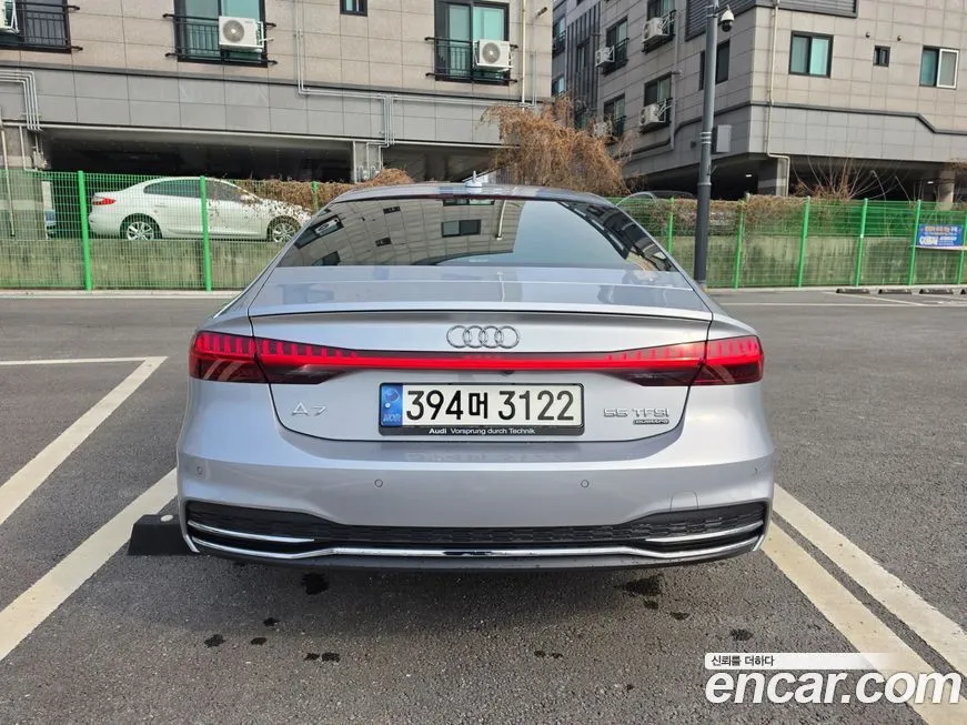 Audi A7 — фото 6