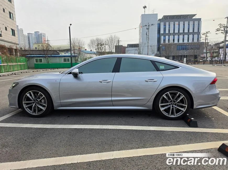 Audi A7 — фото 3