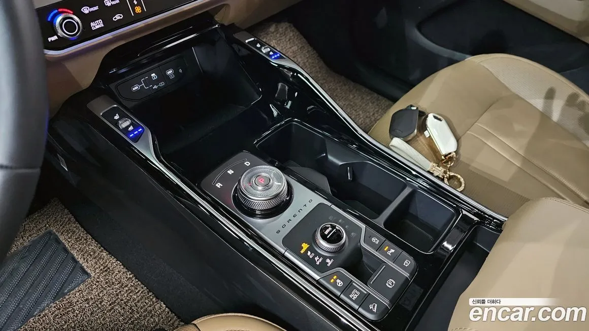 Kia Sorento — фото 9