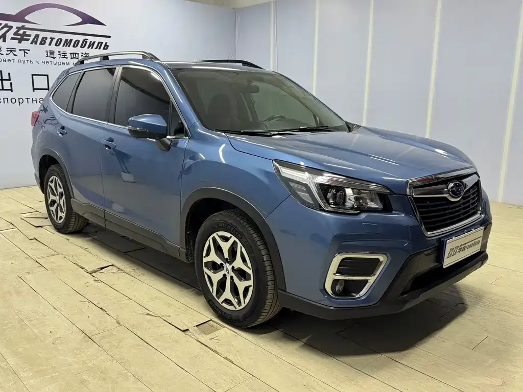 Subaru Forester — фото 5