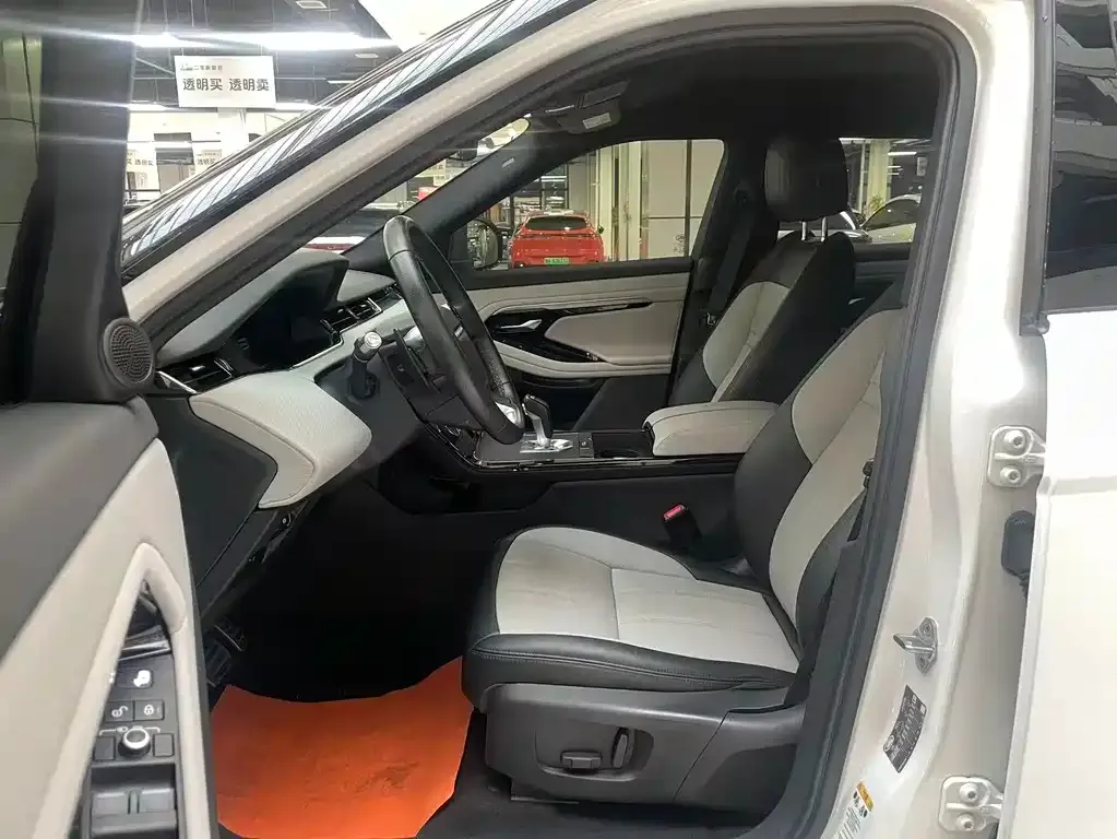 Land Rover Evoque — фото 9