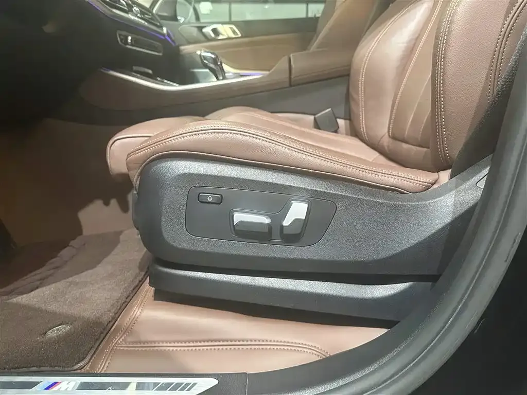 BMW X5 (Import) — фото 10